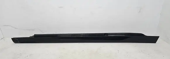 BMW 5 G60 G61 Side skirt front trim 8084759 11252010