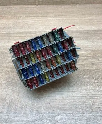 Volvo V70 Fuse module 9162439