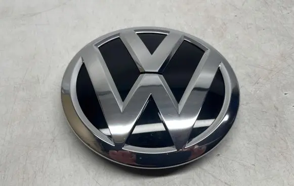 Volkswagen Up Manufacturer badge logo/emblem 7P6853601D
