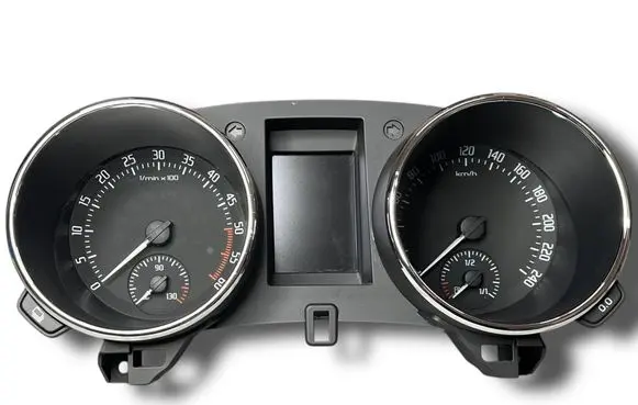Skoda Yeti (5L) Clock T1415 5L0920840P