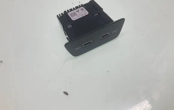 Cupra Born USB socket connector 2G6035954 322014855083