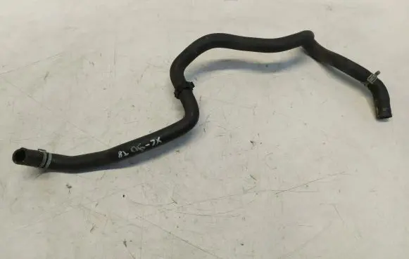 Volvo XC90 Engine coolant pipe/hose 31338391