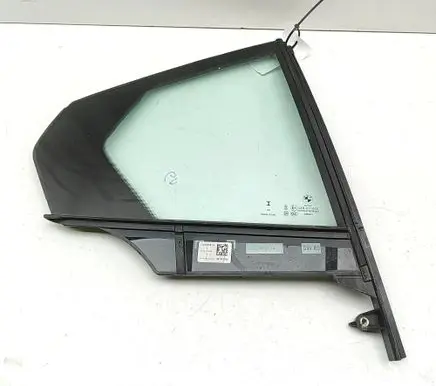 BMW 5 G60 G61 Rear side window 5A058C8