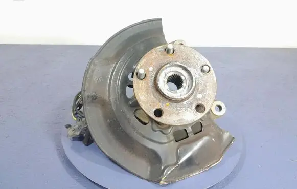 Toyota Auris E180 Front wheel hub spindle knuckle