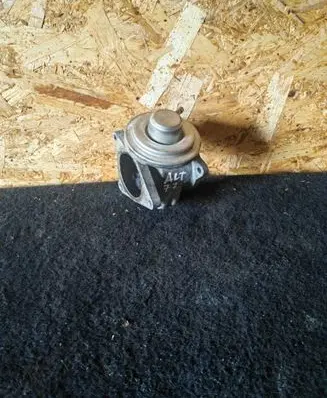 Seat Altea EGR valve 038131501AN