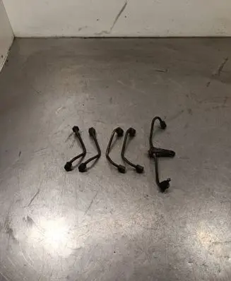 Hyundai Santa Fe Fuel injector supply line/pipe 