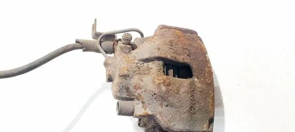 Volkswagen PASSAT B5 Front brake caliper