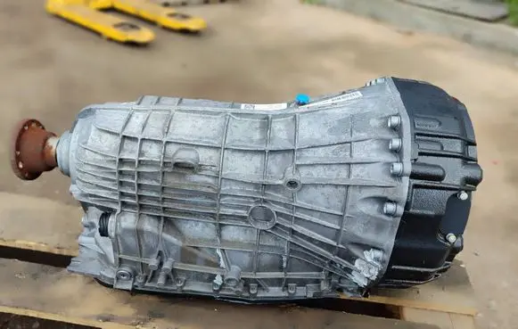 Maserati GranTurismo Automatic gearbox 5008144 6HP26 1068010221