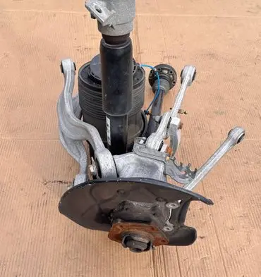Audi Q7 4M Rear wheel hub spindle/knuckle 4M0505432AJ