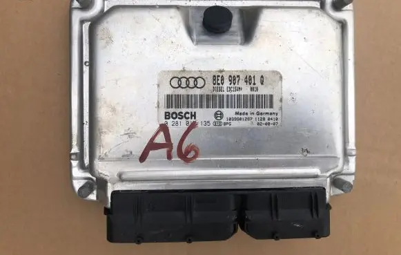 Audi A4 S4 B6 8E 8H Engine control unit/module 8E0907401Q