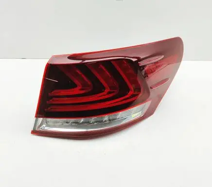 Lexus LS 460 - 600H Rear/tail lights 8155150240