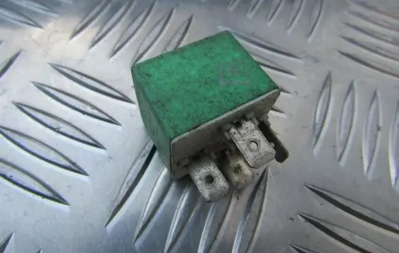 Peugeot 306 Other relay 12V25A03601
