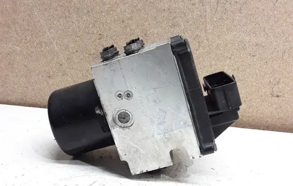 Volkswagen PASSAT B6 ABS Pump 3C0614109