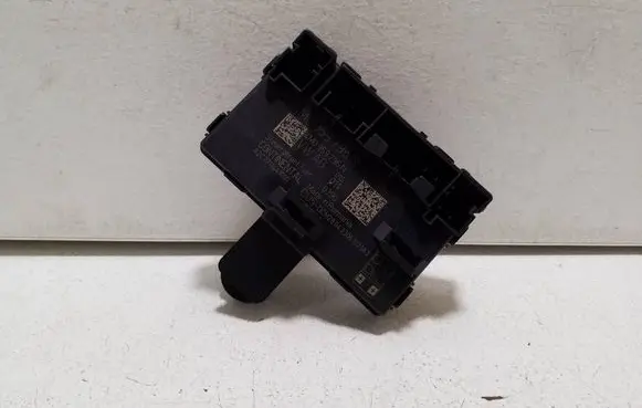 Porsche Taycan 9J1 Door control unit/module 4M0959795N A2C7711441000