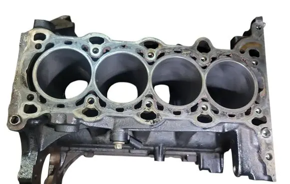 Opel Astra J Engine block 173270069 25194472 U14NFT