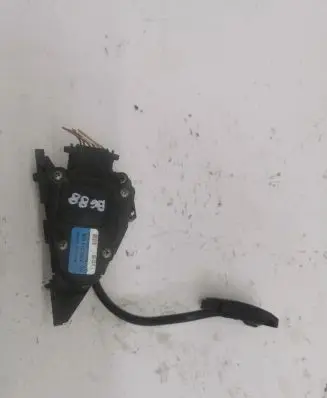 Renault Master II Accelerator throttle pedal