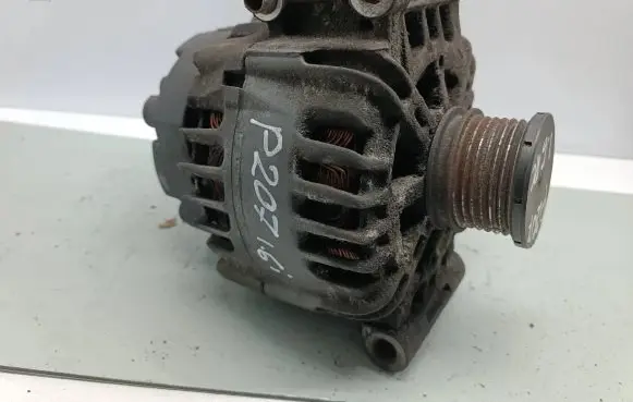 Peugeot 207 Generator/alternator V75765138001 2605106A TG12C059