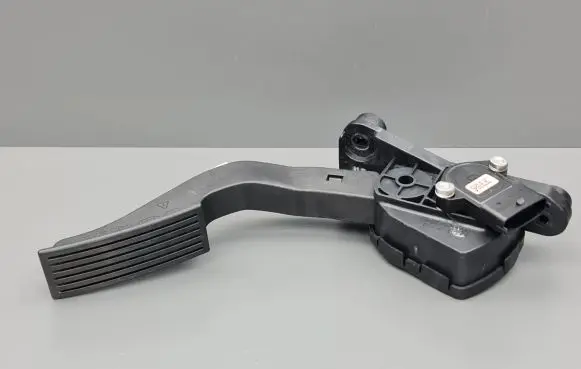 KIA Venga Accelerator throttle pedal 351904A501 327001P200 327261P200
