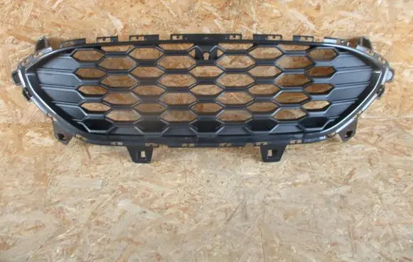 Ford Kuga III Front grill LV4B8200