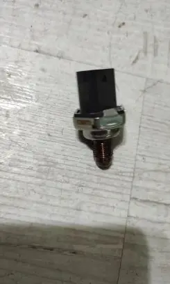 Alfa Romeo Stelvio Fuel pressure sensor 0032621426 68212572AB