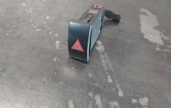 Skoda Superb B5 (3U) Hazard light switch 3U0953235D