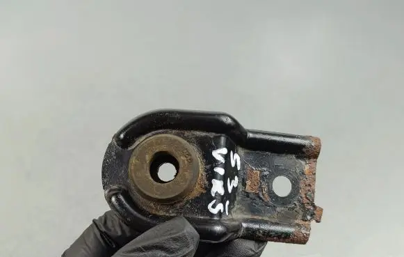 Radiator support slam panel bracket