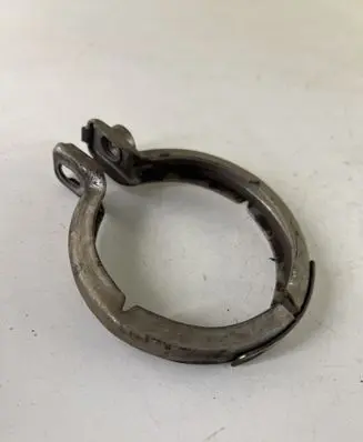 Jeep Grand Cherokee Muffler pipe connector clamp 