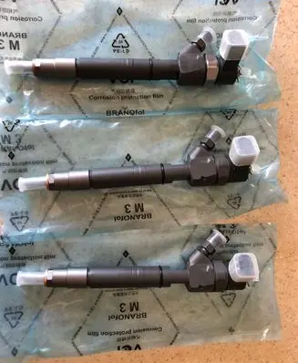 Mercedes-Benz Sprinter W901 W902 W903 W904 Fuel injector A6110701687 A6110701487 0445110190