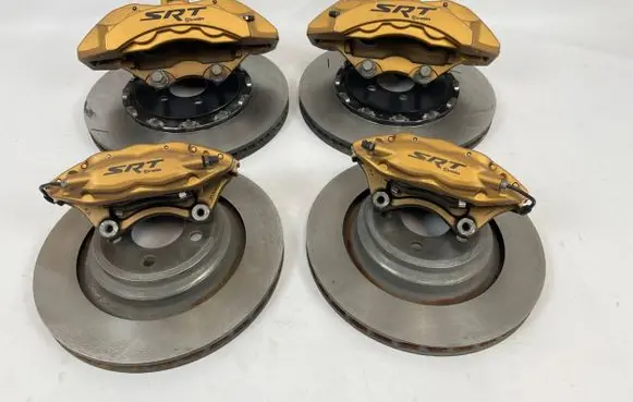 Dodge Challenger Brake discs and calipers set 