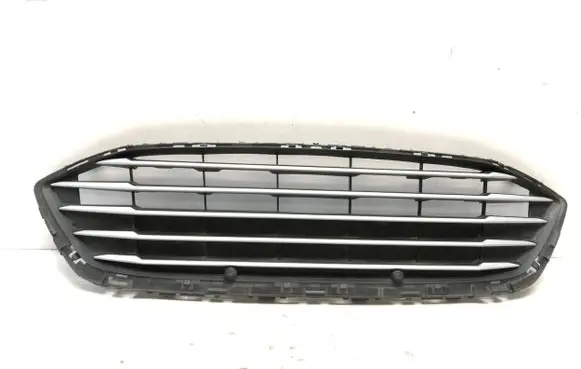 Ford Focus Front bumper upper radiator grill JX7B-8C436-A