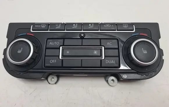 Volkswagen Tiguan Climate control unit 5K0907044BT