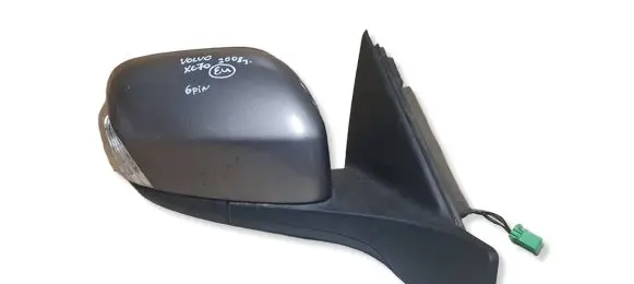 Volvo XC70 Front door electric wing mirror 