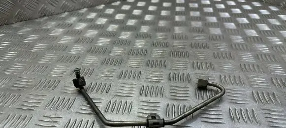 Fuel injector supply line/pipe