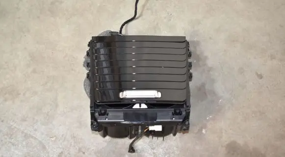 Mercedes-Benz GLE W167 Glove box A1678109903
