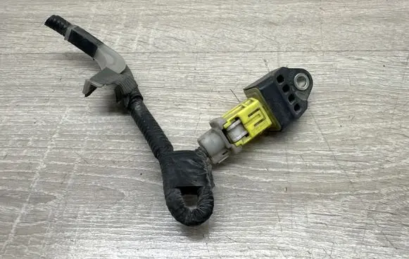 Subaru Forester SJ Airbag deployment crash/impact sensor 98231SG000 46041112W