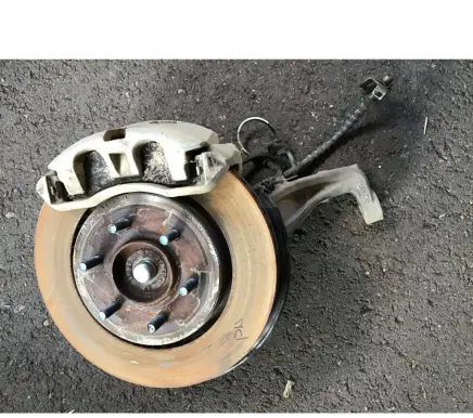 Ford F150 Front wheel hub spindle knuckle 18191301