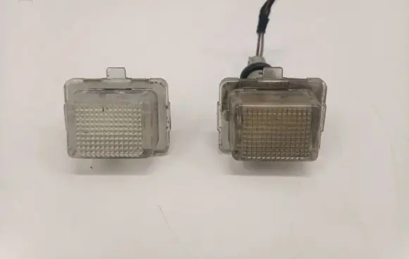 Mercedes-Benz E W212 Number plate light