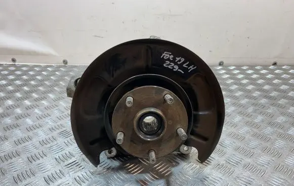 Subaru Forester SK Rear wheel hub