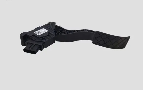Skoda Superb B8 (3V) Accelerator throttle pedal 5Q1723503H 6PV01062111