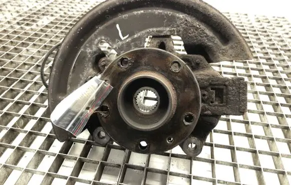 Renault Megane III Front wheel hub spindle knuckle