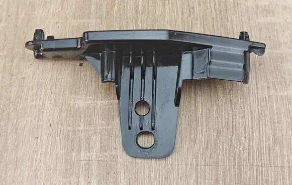 BMW X5 G05 Front bumper mounting bracket 7421854