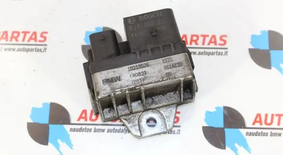 BMW 5 F10 F11 Glow plug pre-heat relay 8514120 10213526