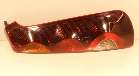 Nissan Note (E11) Rear/tail lights 22016752