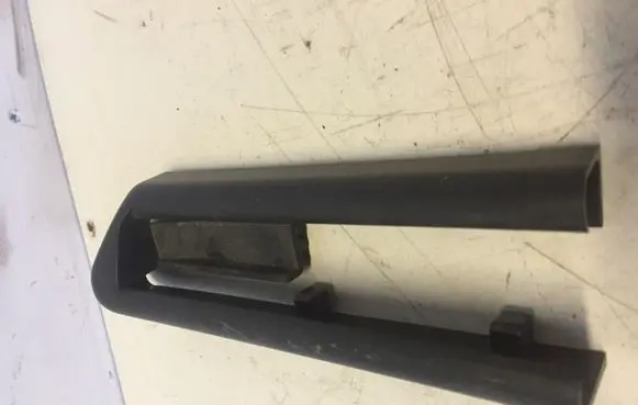 BMW X5 E70 Sliding door rail trim 00056771016