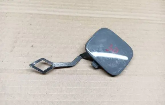 Dacia Sandero Front tow hook cap/cover 511802253R