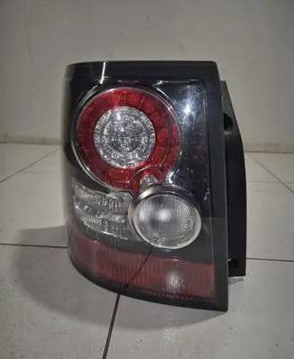 Land Rover Range Rover Sport L320 Rear/tail lights NOCODE
