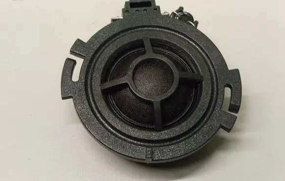 Audi A6 S6 C6 4F Front door high frequency speaker 4F0035399A