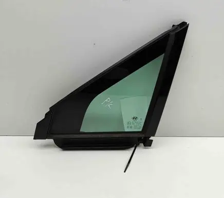 Hyundai Santa Fe Front door vent window glass four-door 82570S1000