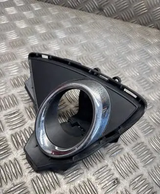 Toyota Auris E180 Front fog light trim/grill 8122002110 90008497 26102012