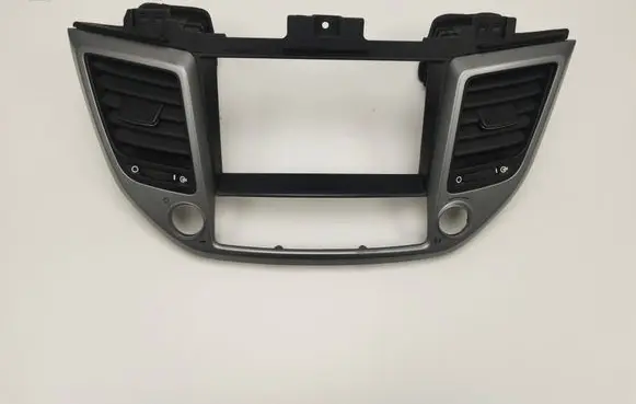 Hyundai Tucson TL Dash center air vent grill 84740D7900
